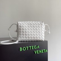 Bottega Veneta loop